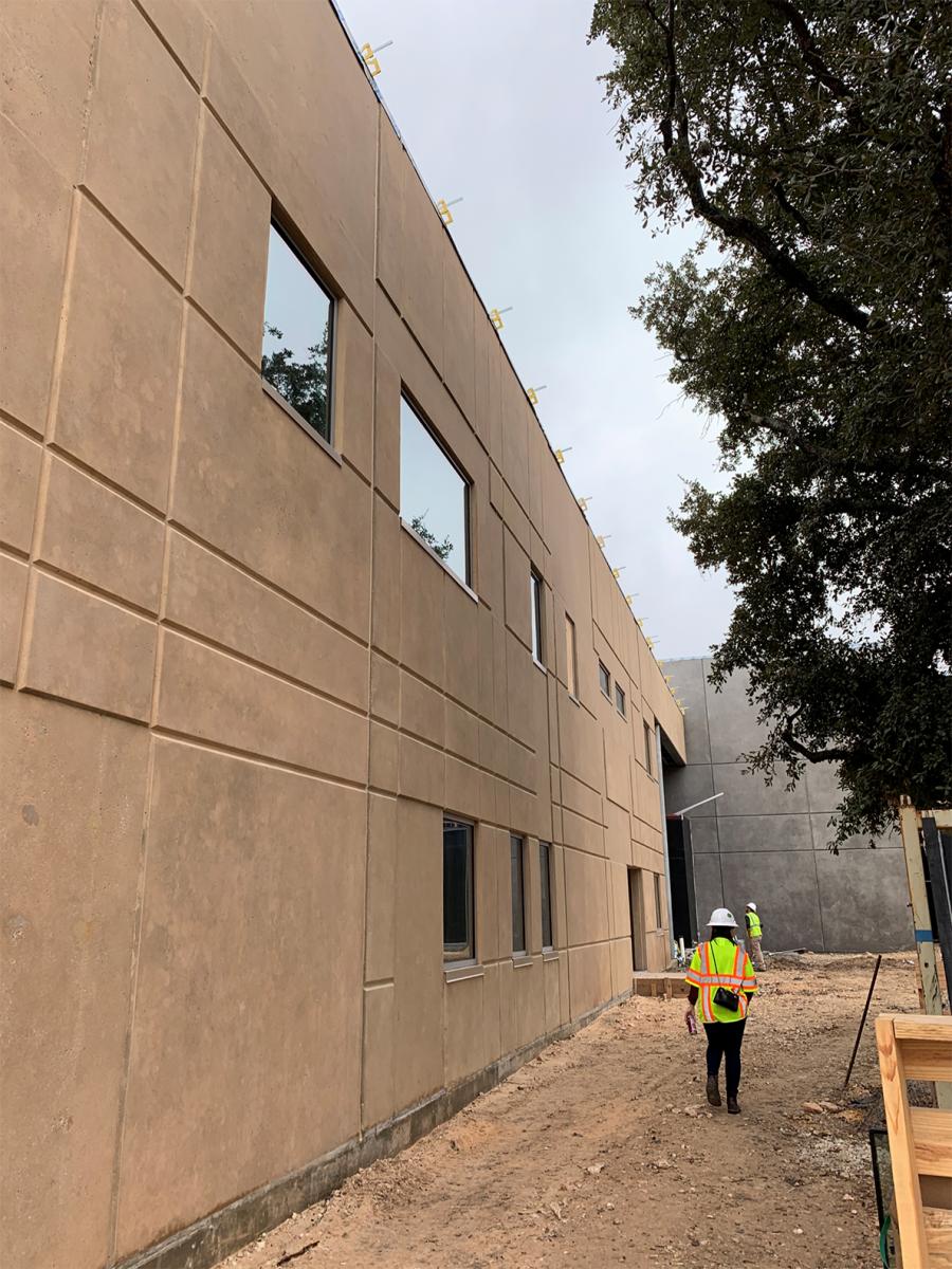 Exterior windows are continuing to be installed. The building is expected to be 100% closed in with all windows & doors in December.