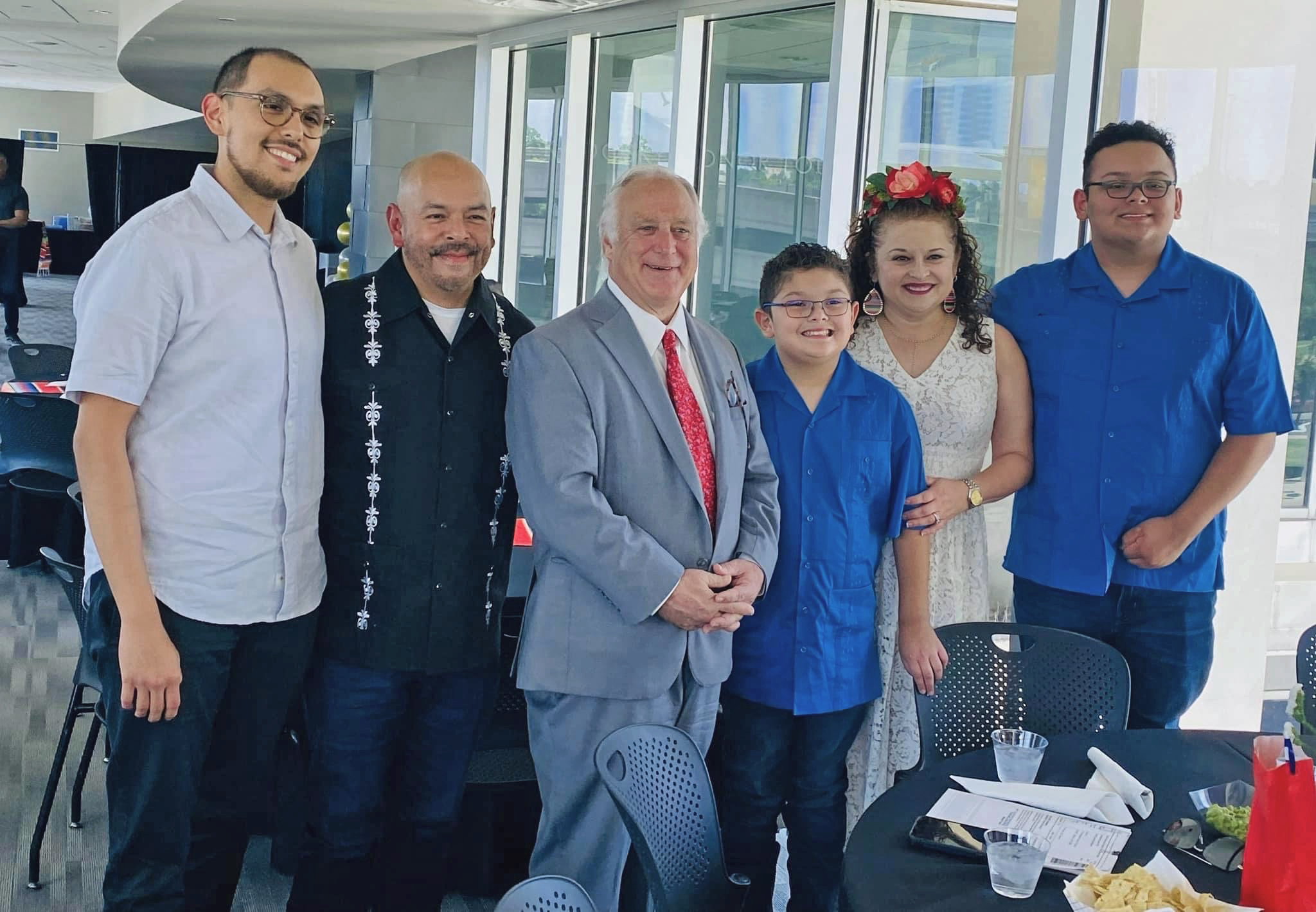 Mayor Kirk Watson with Awards of Excellence Lifetime Achievement winner Paul Saldaña and his family Mayor Kirk Watson with Awards of Excellence Lifetime Achievement winner Paul Saldaña and his family
