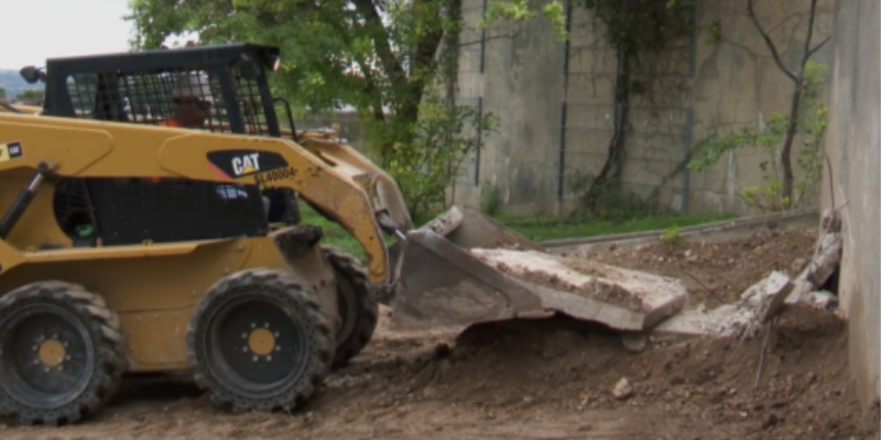 Image of bulldozer image of a bulldozer