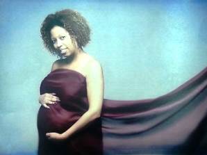 Phot0 of African American pregnant woman