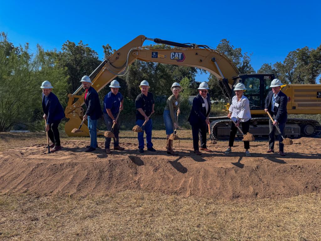 Left to Right: Judge Brown, Dr. Edward Burger, Council Member Velásquez, Mayor Watson, Dr. Liz Schoenfeld, Trey Salinas, Lulu Flores, Bobby Wilkinson 