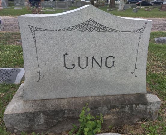 "Lung Family Headstone"