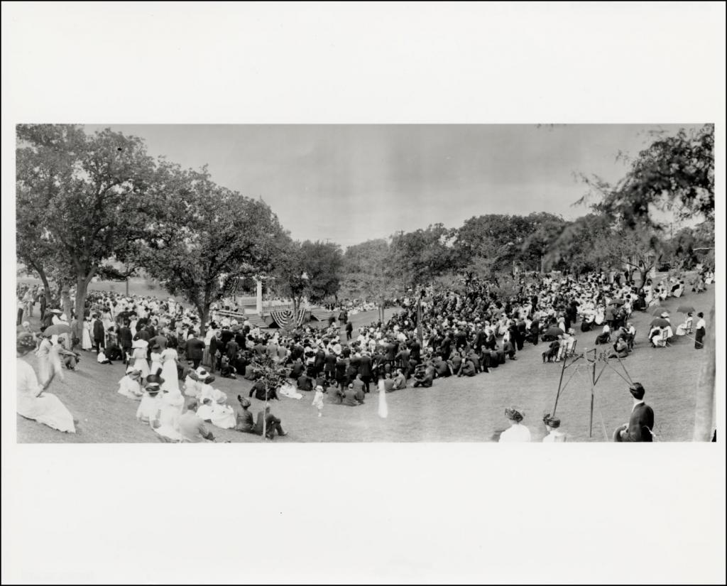 PICA C06049, Austin History Center, Austin Public Library