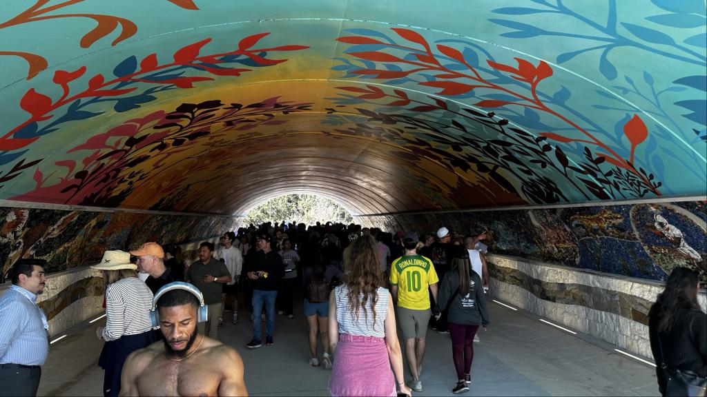 photo of art in the new underpass