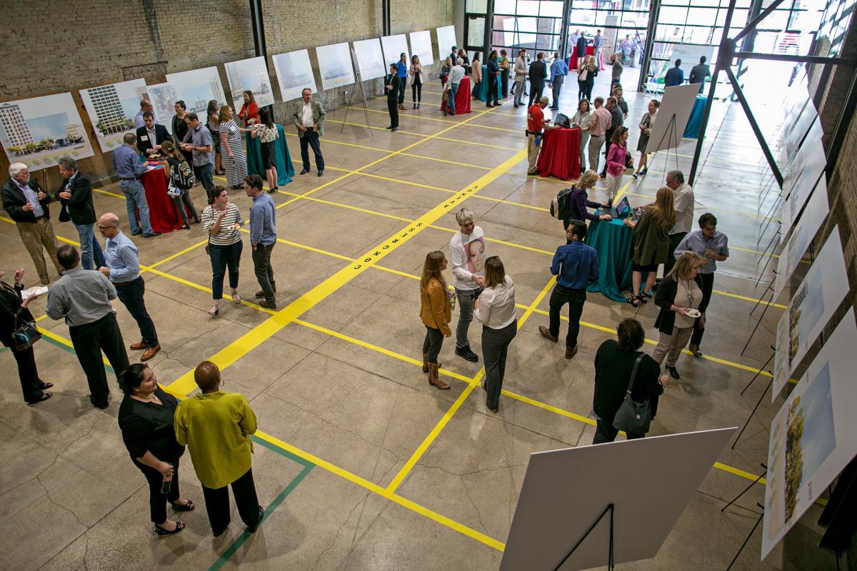 Image of crowds gathered at the Congress Avenue open house launch