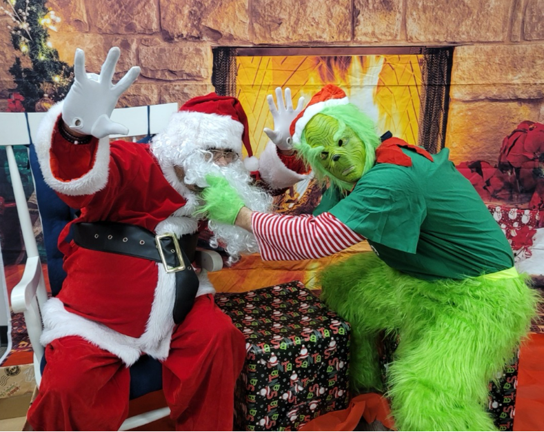 Santa and the Grinch