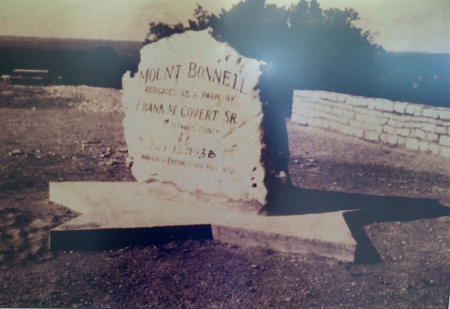 Mount Bonnell monument