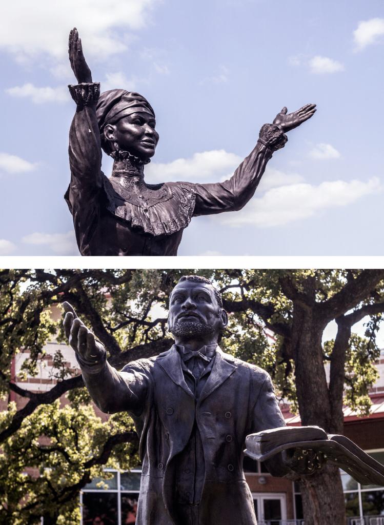 Statues in the Freedom Plaza