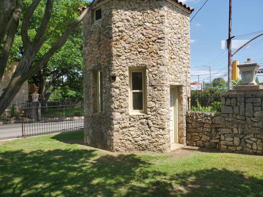 Image of the existing service tower restroom