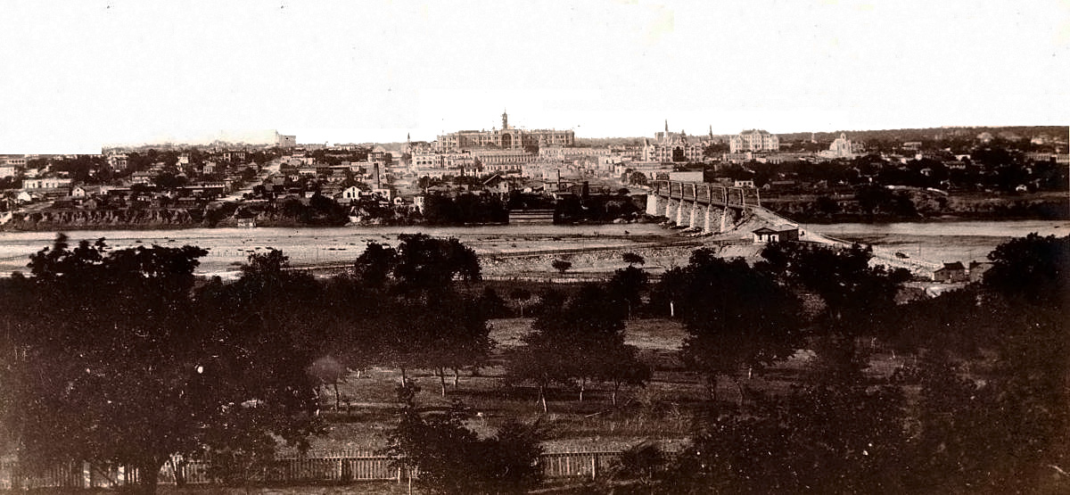 photo of the waterfront in the early 1900's