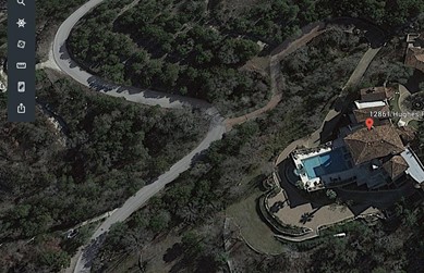 Aerial photo of a neighborhood in ZIP code 78732 in Austin, Texas