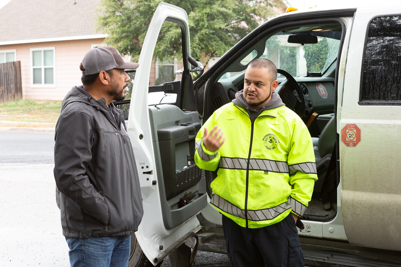 DSD worker talking to homeworker