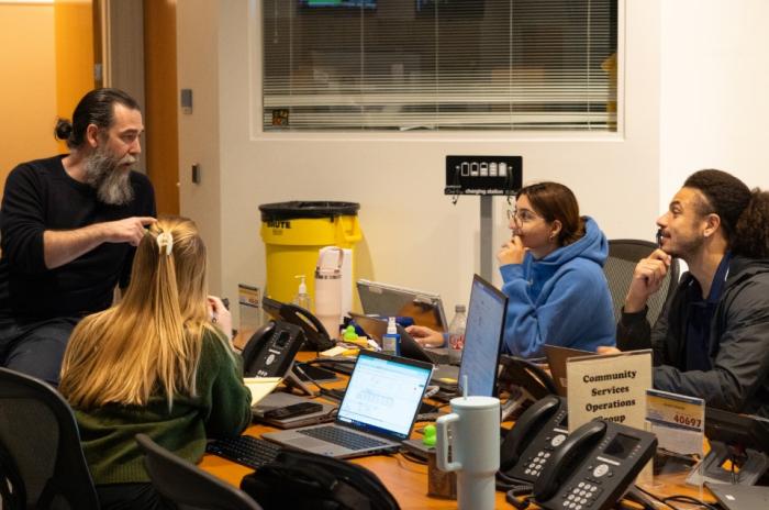 Image of Mass Care team planning.