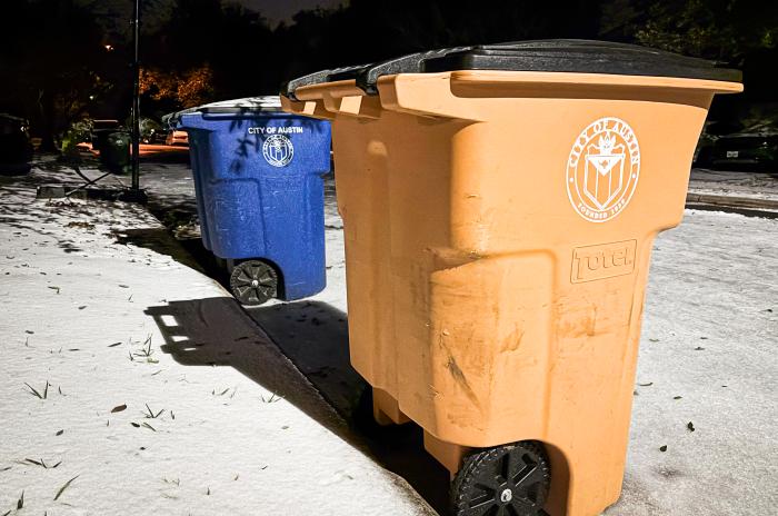 Photo of Austin Resource Recovery trash and recycling carts